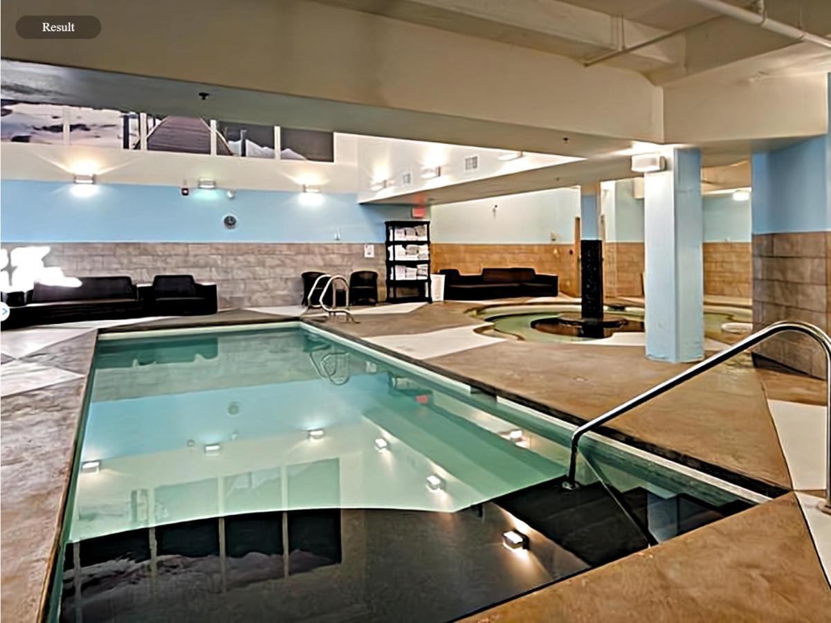 Spectacular Penthouse With Amazing Views, Indoor Pool And Hot Tub Hotell Canmore Exteriör bild
